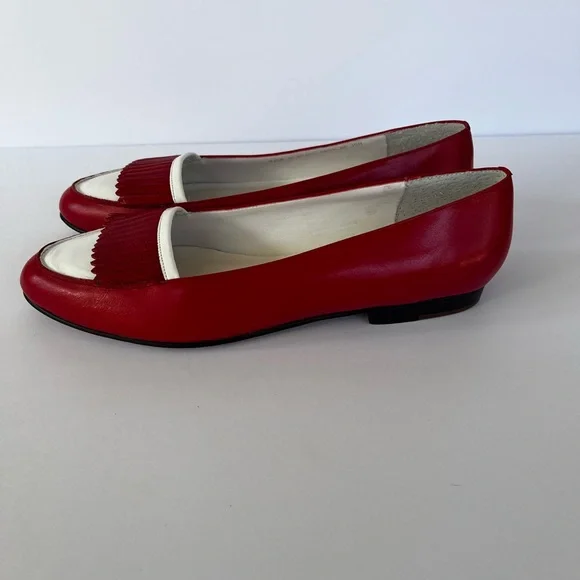 G.H. Bass & Co. Red and White Leather Fringe Loafers - Picture 4 of 7